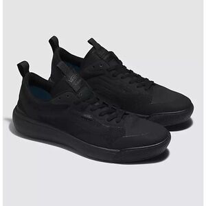 Vans Ultra Range EXO black shoe